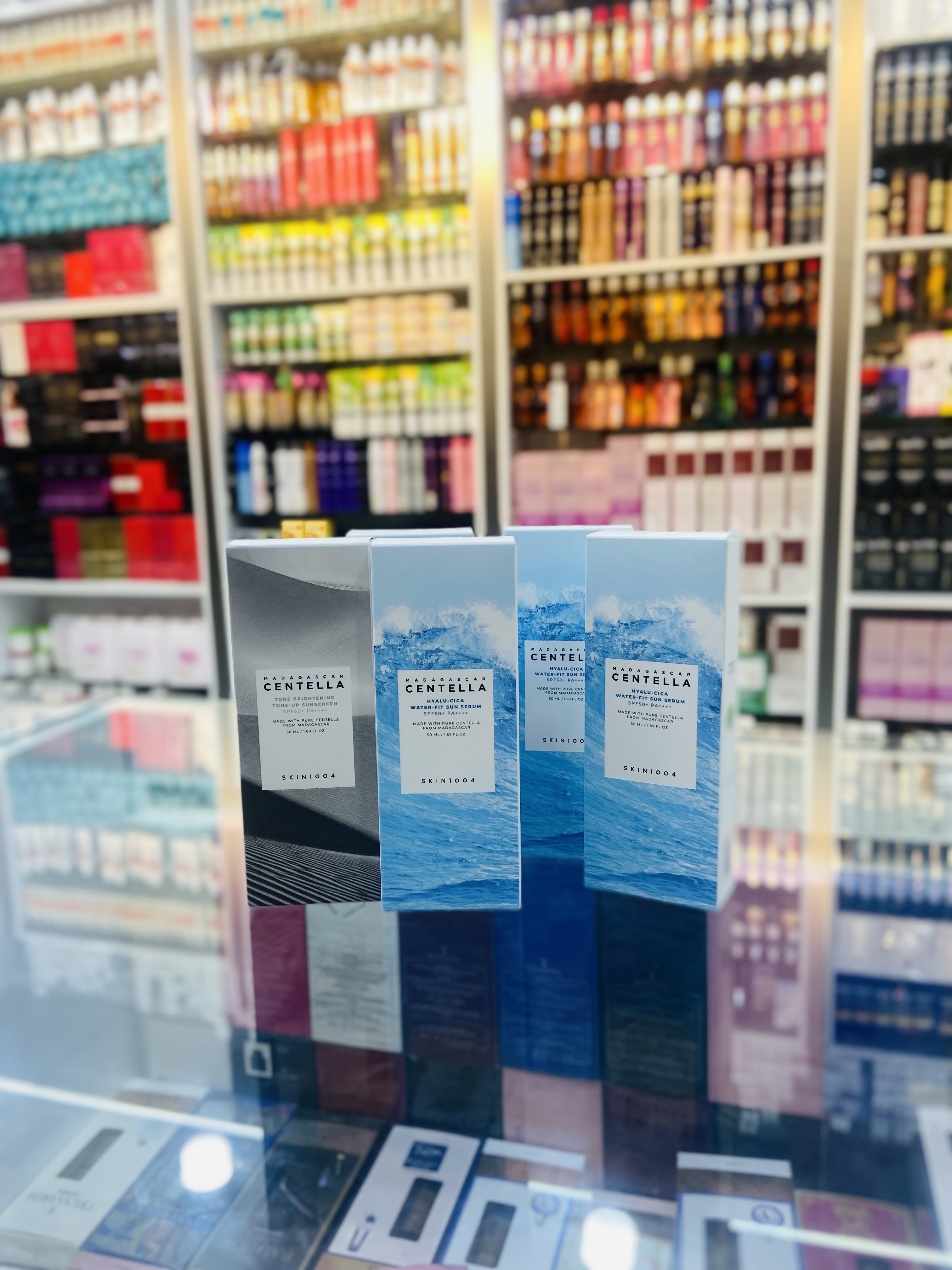 شاهکار کره ای😍 99در صد کسایی از این ضد افتاب استفاده کرده راضی بود